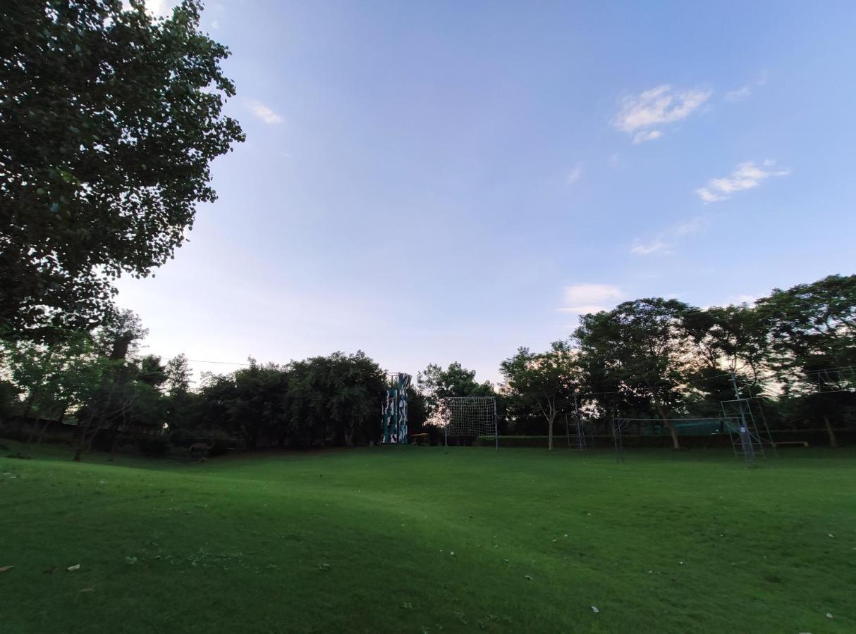 The Gateway Resort Damdama Lake Gurgaon Bagian luar foto